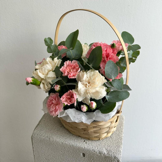 Korb mit Blumen