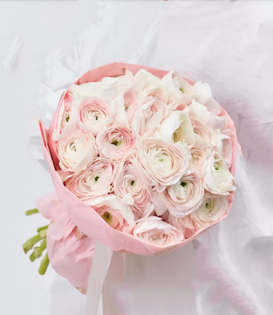 „Rosa Leichtigkeit“ – Monostrauß aus 21 rosa Ranunkeln